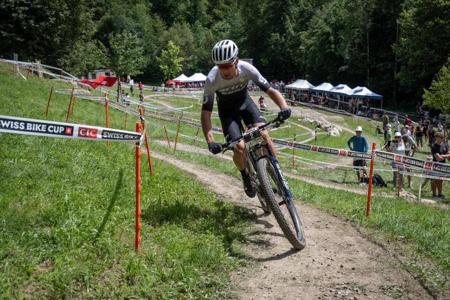 Campione Svizzero 2024
1º posto Campionati Svizzeri - CIC Swiss Bike Cup XCO - Echallens (Svizzera) - foto by @Armin M. Küstenbrück